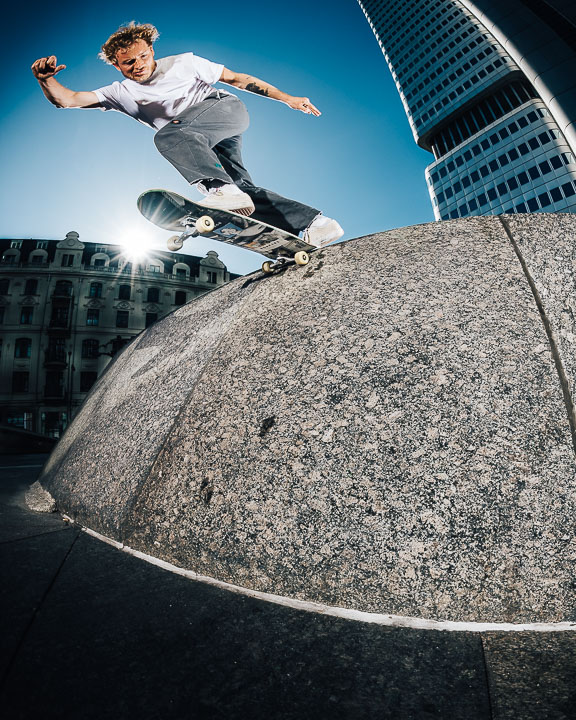 kert-hollywood-bs-tailslide-fabian-reichenbach